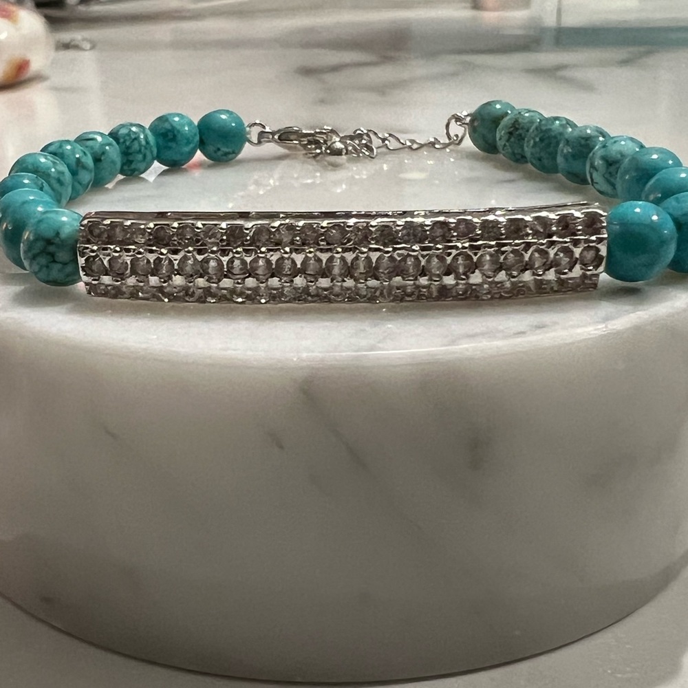 Turquoise bead & bling bracelet